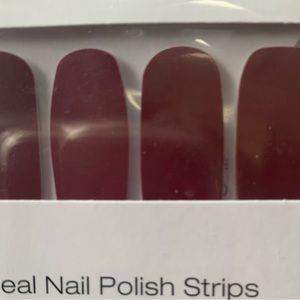 London Calling: burgundy cream finish dry nail polish strips by ColorStreet